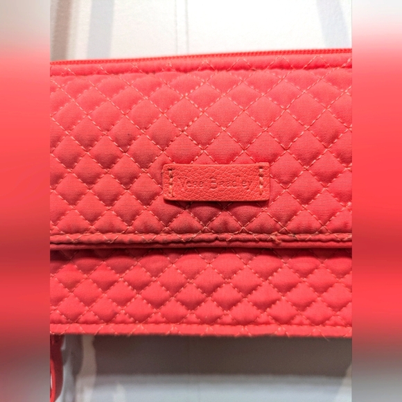Vera Bradley RFID All In One‎ Crossbody Wallet In Bright Coral - Picture 2 of 10
